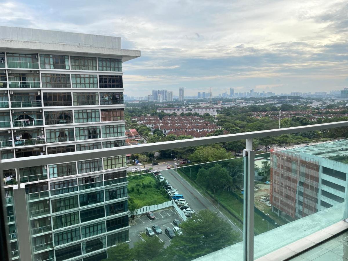 Palazio Serviced Apartment In Mount Austin Near Aeon Ikea Toppen Hsi Johor Bahru Exterior foto
