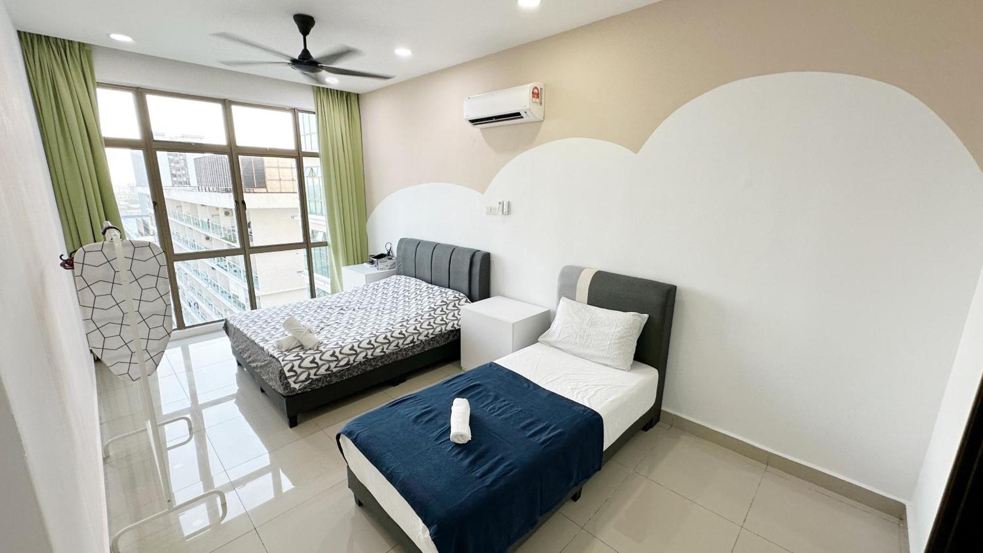Palazio Serviced Apartment In Mount Austin Near Aeon Ikea Toppen Hsi Johor Bahru Exterior foto